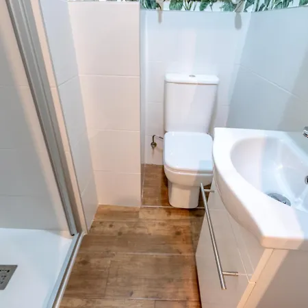Amplio Y Acogedor Junto Al Ayuntamiento Apartamento