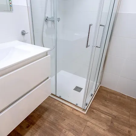 Amplio Y Acogedor Junto Al Ayuntamiento Apartamento *