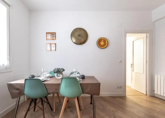 Amplio Y Acogedor Junto Al Ayuntamiento Apartmán